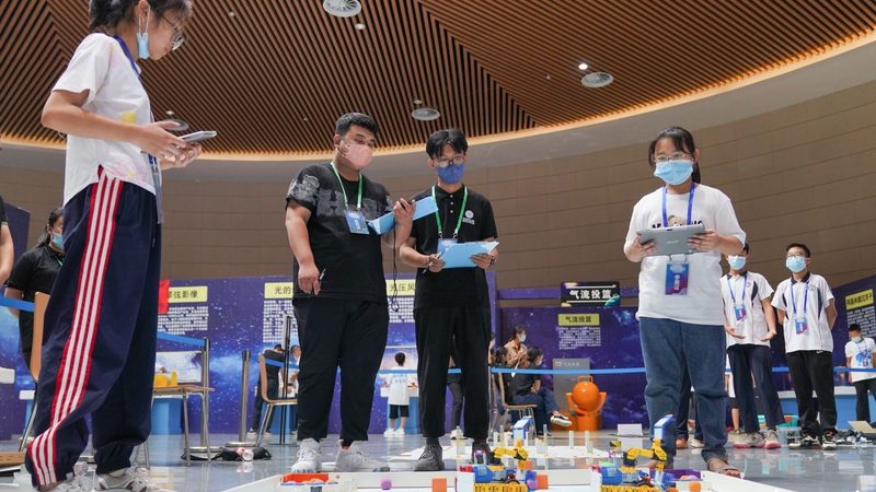 科技服务外包：解析其优缺点与行业影响